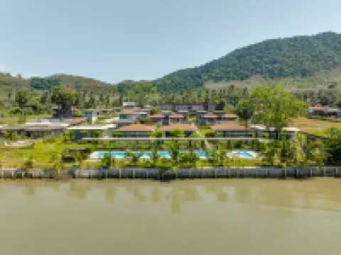 Artisan Koh YAO Yai Hotels near Klong son beach Thai food