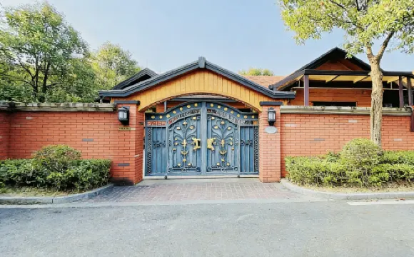 RV HOUSE