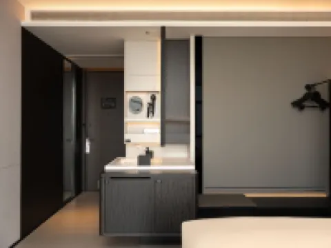 Xiantao Mian Street Yuantai Future City Yaduo Hotel