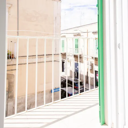 [Urban Home 29] Modern Apartment - Molfetta Hotele w: Molfetta