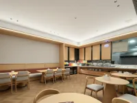 Chunhua qiuyue Hotel Hotels in Ezhou