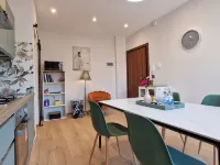 Dolce Apartment Milano Quiet &Cozy 2mins to Rho Fiera &100m to Metro Hotel a Pero