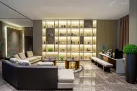 Rezen Cuixing Hotel Da Qaidam - 5-Star