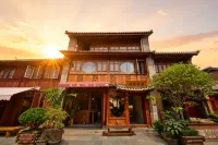 Xianting Residence (WeiShan Ancient City Gongchen Tower)