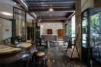 Zhuoyi Boyue Hotel (Suzhou Pingjiang Road Humble Administrator's Garden)