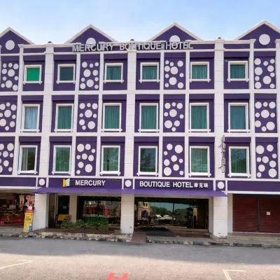 Mercury Boutique Hotel Hotels near Menara Taming Sari