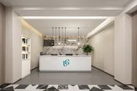Urban Garden Hotel (Eastern Suburb Memory University of Technology)