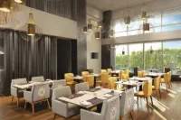 Grand Mercure Ahmedabad Gift City - An Accor Hotels Brand - bar