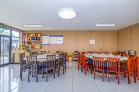 姥姥家院子·Elegant Courtyard Stay民宿（豐寧壩上中國馬鎮店） - 酒吧