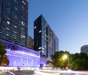 Yinmo Hotel (Guiyang Jiaxiu Tower Yitian City)
