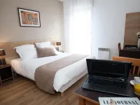 Apparthotel Privilodges Lyon Lumière Hotels near 8th arr.