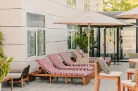 Le Riviera – Hôtel, Restaurant & Spa (ex Golden Tulip Aix les bains) - parking