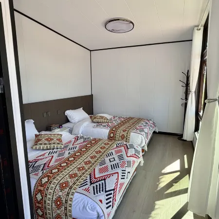 Langmusi Xianglong Home Homestay