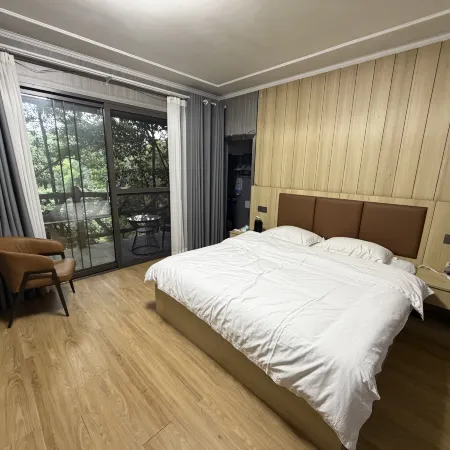 Muchuan Lingxigu Eco-friendly Homestay