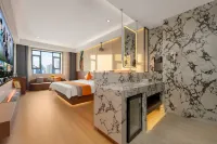 Wu Ji Hotel (Aksu Tianbai Fashion Shopping Center) - Bintang 3