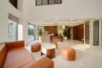 Golden Line Apartment Danang - Condos