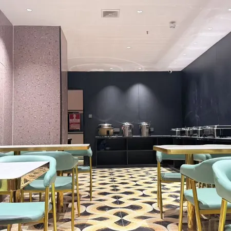 Xiyatu Hotel (Shenzhen Dameisha Coastal Park) Отели рядом с достопримечательностью «Кяомейша Бич»