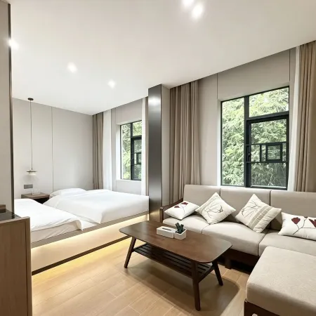Houzhai Eoc Homestay
