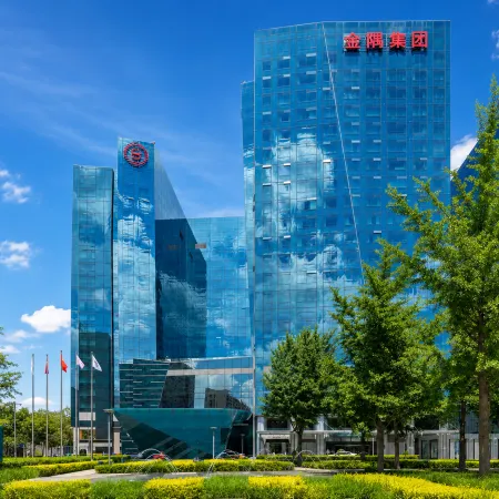 Sheraton Grand Beijing Dongcheng Hotel(Metro line Anzhenqiao Station & Global Trade Center)