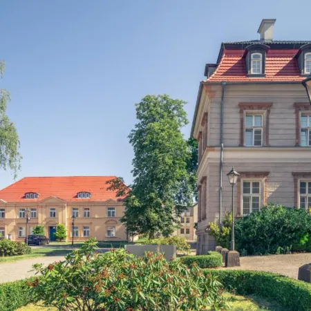 Sunday Schloss Neustadt Glewe