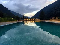 Yuexi Yijing Hot Spring Resort - Pools