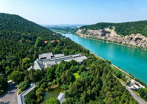 Dong Shan Hotel - Mountain view