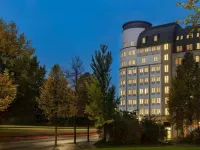 Vienna House Easy Leipzig by Sunday Hotels Hotel dekat Augustus Square