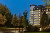 Vienna House Easy Leipzig by Sunday Hotels - С баром