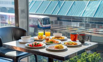 Holiday Inn Express BANGKOK SIAM by IHG
