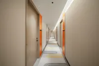 Three Cats Hotel (Guangsha Construction College) - 2-Star