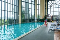 Yinji Huangdi Palace Yu Hot Spring Hotel (Animal Kingdom) - Hot Tub