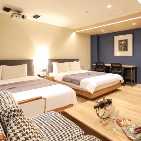Dongnae Hound Hotel Sajik Minam Station