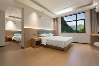 Suiyizhu · Xiaolu Hotel (Suichang Passenger Transport Center) - Parking