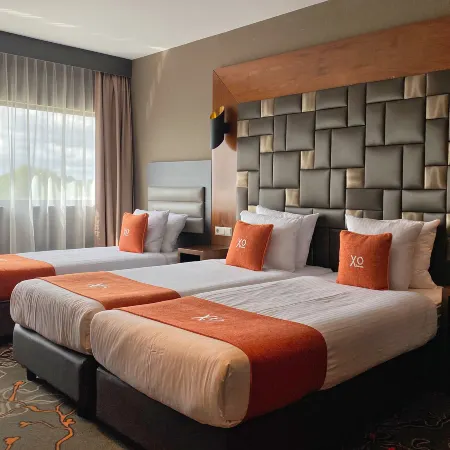 XO Hotels Park West