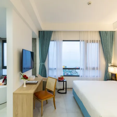 Odin Hotel Quy Nhon Отели рядом с достопримечательностью «Мемориал Победы»