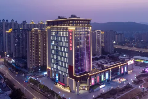 Ramada Hotel