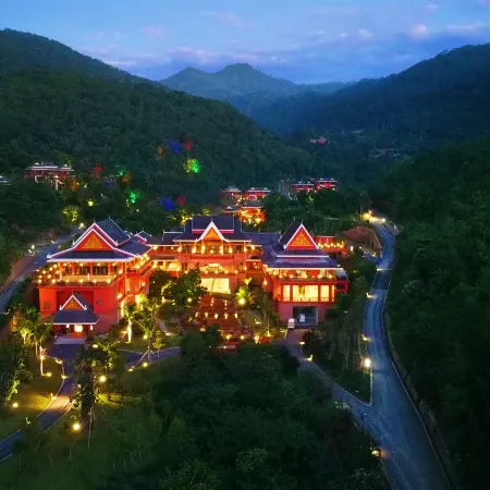 Jinggu Mangka Xikang Yunshe Wellness & Resorts