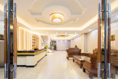 Wenxin Business Hotel Hotels near Lingao Museum