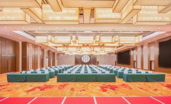 Longemont Taihu Lake Town Hotel