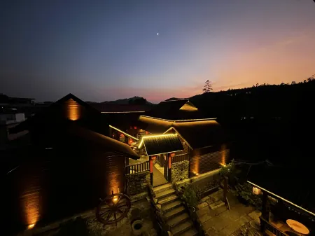 Shijian Story Hostel Отели рядом с достопримечательностью «Xinhui Museum»