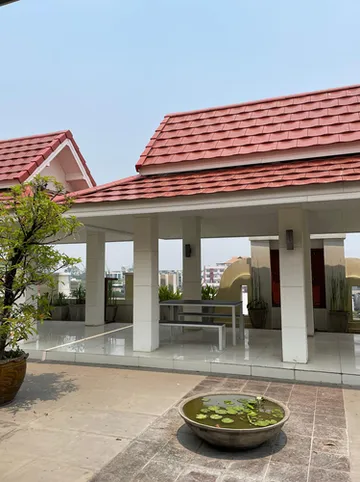 รูปภาพของดิ เอ็มไพร์ นิมมาน