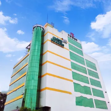Greenwindows Hotel