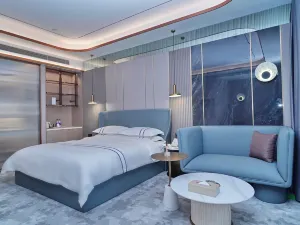 Royal International Hotel