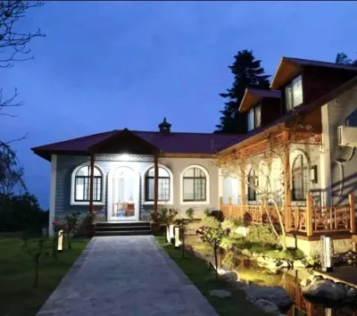 Lushan Zhuquanya Residence Hotel in zona Hall of Heavenly Kings