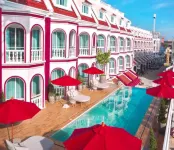 Hotel Midtown Ratsada - プール