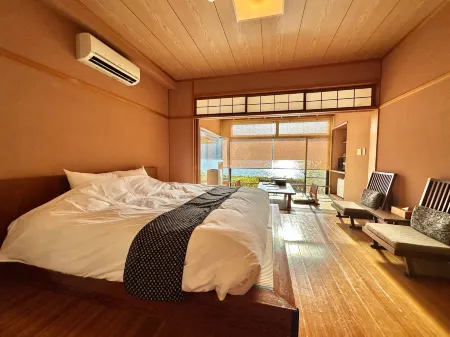 Kinosaki Maruyamagawa Onsen Ginka（Preschool children not accepted）