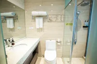Home Inn Baiyun Hotel (Jinhu Suning Yigou Plaza Branch)