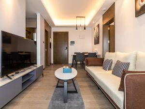 Tingfeng Hotel Apartment (Shenzhen Blue Whale Phoenix Metro Station)