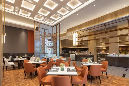 Wanda Paradiso Jiamusi Отели в г. Цзямусы