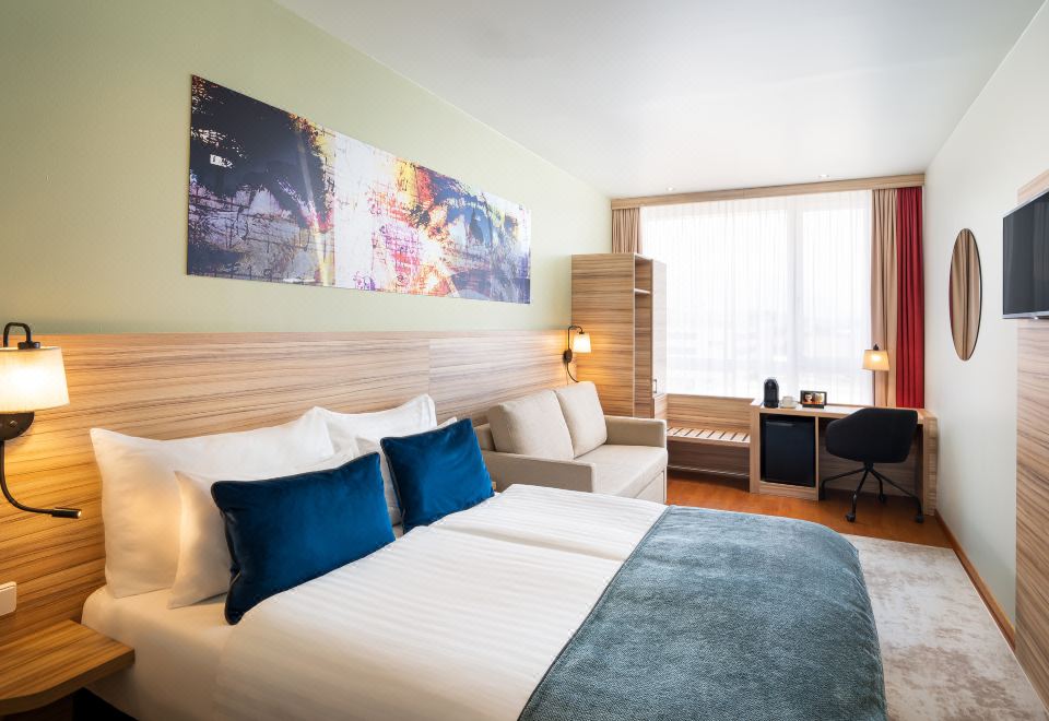 스타 인 호텔 잘츠부르크 에어포트 메세의 넓은 로비 공간